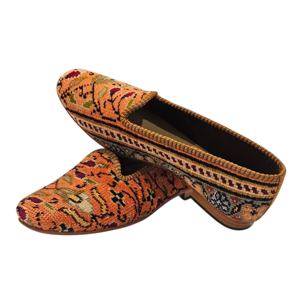 New - Artemis Design Co. - Patterned Carpet Loafers - Size 10 - Picture 9 of 16